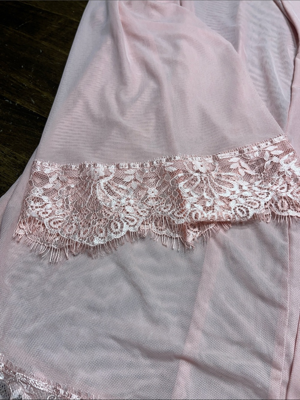 Sheer Lace-Trim Robe - Light Pink - Picture 3 of 5